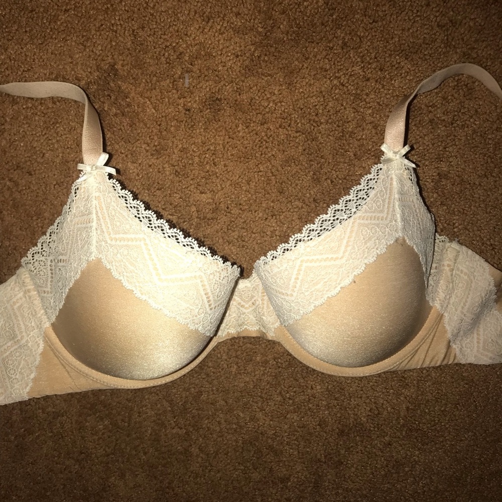 34D Hedi Klum nude bra